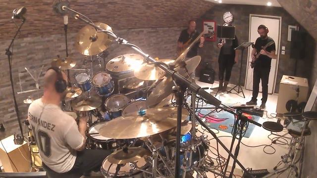 Rehearsal day with SONA (Anastacia cover) смотреть онлайн