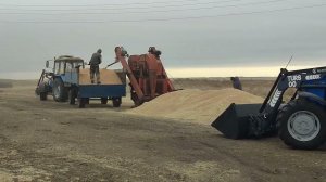 Мы трактористы.