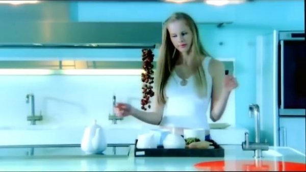 турецкие песни Емре Алтуг - Бу кадар мы