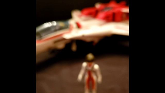 Toynami ROBOTECH Rick Hunter Review смотреть онлайн