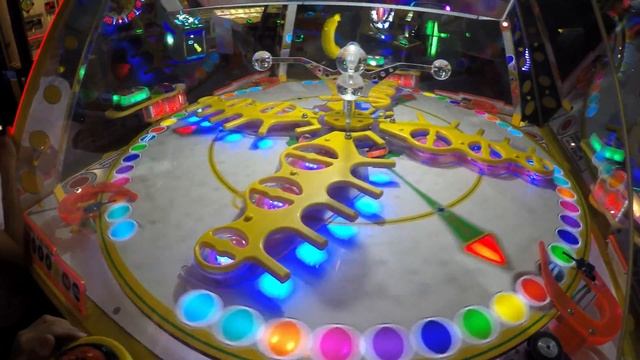 Arcade Wheel Deal X-Treme Game! Hardest Arcade Game?! смотреть онлайн