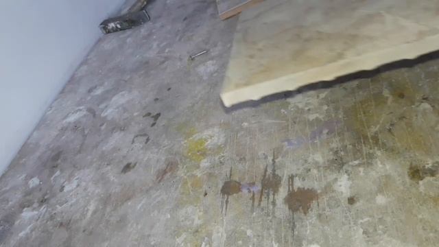 Обрезаем плитку без плиткореза и болгарки в нужный размер. смотреть онлайн