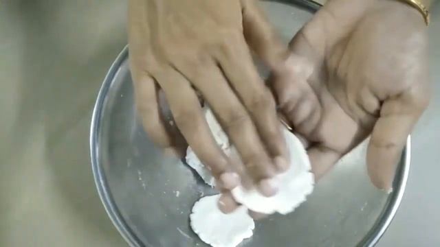 பூர்ணம் கொழுக்கட்டை/Pooranam kozhukattai in tamil/kolukattai recipe in tamil смотреть онлайн