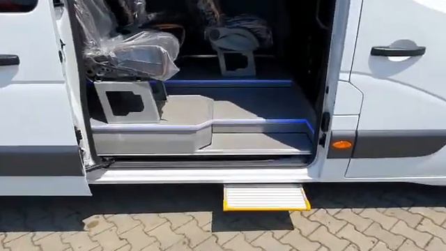 Prezentacja Nowy Autobus 20 osobowy Renault Master L4H3 163PS 2021r MGC смотреть онлайн