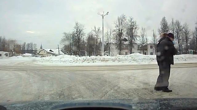 Вежливые водители в г.Суворов. смотреть онлайн