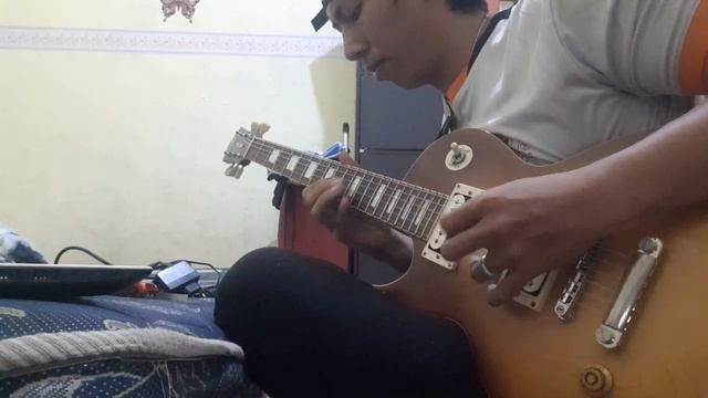 Smooth Jazz with active EMG Retroactive FAT55 pickups on my Cort CR300 смотреть онлайн
