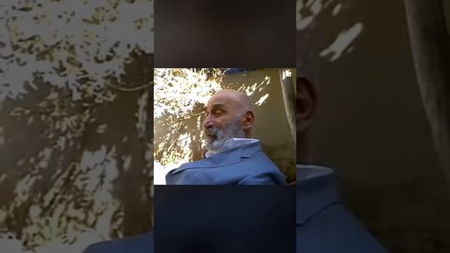 Tuncel kurtiz ferhan Şensoy’un şiiri Beyoğlu смотреть онлайн