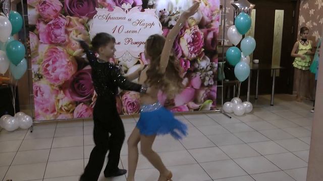 Дети классно танцуют Самба! смотреть онлайн