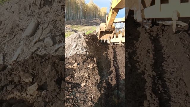Экскаватор вытаскивает бульдозера. #экскаваторщик #бульдозеры #shantui