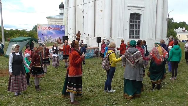 Вязьма День города 2017 Праздник Вяземского пряника Народный танец Каблучок смотреть онлайн