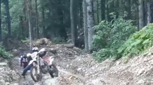 Уроки езды на мотоцикле по бездорожью