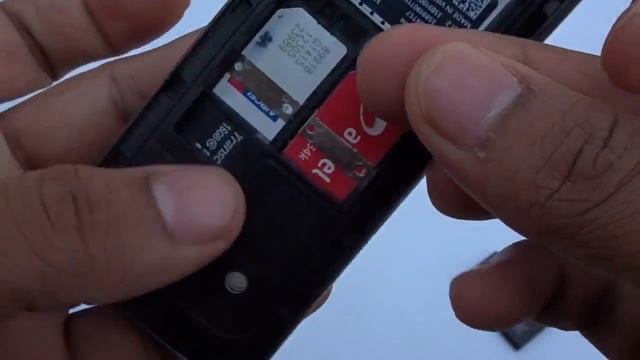 Nokia 216 Dual Sim Hands On - How To Insert & Remove Sim Card On Nokia Keypad Mobile Phones смотреть онлайн