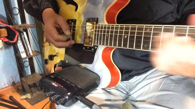AG-03M AROMA Cube Guitar Amp Plus AntonioTsai Arch Top Jazz Guitar смотреть онлайн