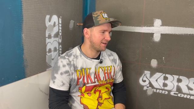 ? LARGE TILE ? 24x48 Porcelain Tile SHOWER Installation. Rubi Tile saw. KBRS Shower System смотреть онлайн