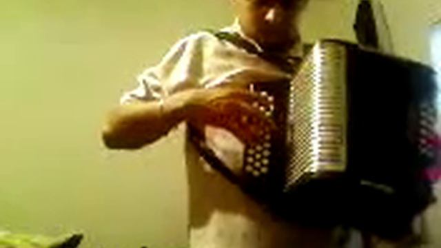 DAME UN BESITO смотреть онлайн