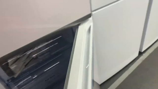 ЦЕНЫ на ХОЛОДИЛЬНИКИ в ПОЛЬШЕ! ОЧЕНЬ ДЁШЕВО!!! смотреть онлайн