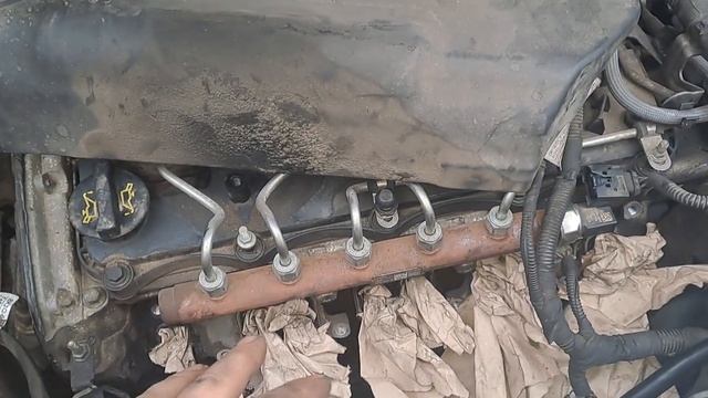 Замена свечей накала #ford_transit, 2,2 смотреть онлайн