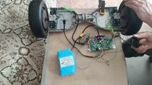 Прошивка платы гироскутера под управление курком/ручкой газа.  Демо к заказу для Д.