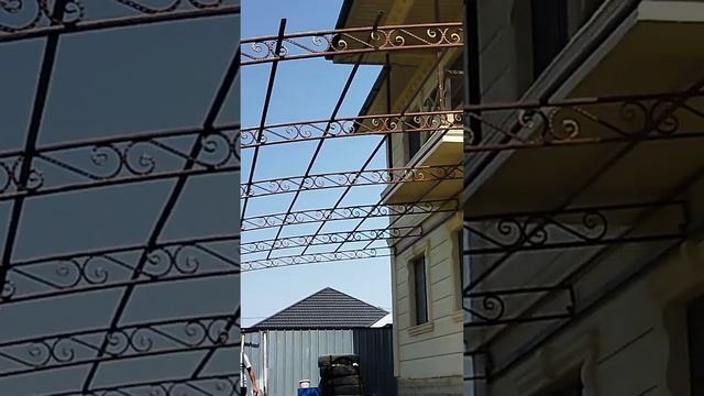 начал сборку навеса кровля будет полекорбонат 10 мм смотреть онлайн