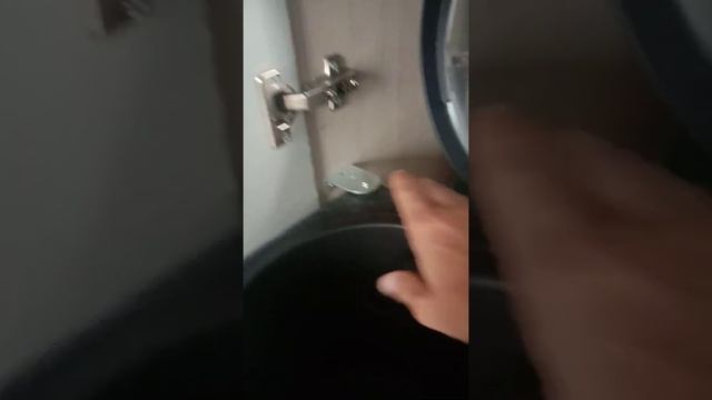 Встраиваемое мусорное ведро смотреть онлайн