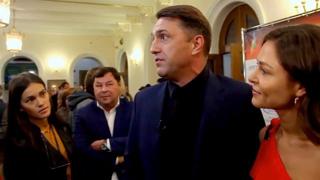 Владимир Вдовиченков и Елена Лядова На XII Казанском фестивале мусульманского кино смотреть онлайн