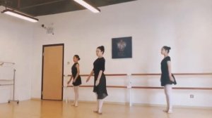 Хореография в Китае. Реверанс, поклон в классическом танце.