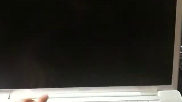 Macbook Pro 2007 with flashing display and system freeze смотреть онлайн