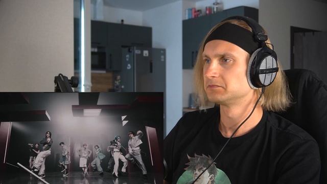 Stray Kids Social Path feat LiSA | reaction | Проф. звукорежиссер смотрит смотреть онлайн