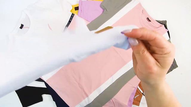 945325 ЛОТ 722 KLEINIGKEIT Женская Одежда ЦЕНА 2500 ₽/кг 5,4кг/30шт СТОИМОСТЬ ЛОТА 13500 ₽