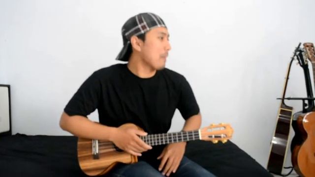 Green Day - American Idiot (Ukulele Cover) смотреть онлайн