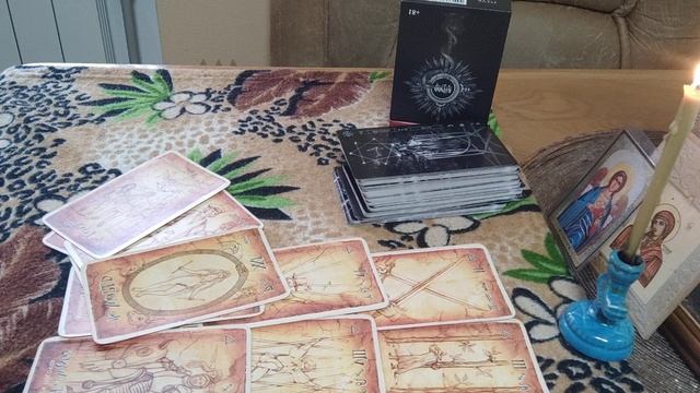 СВЯТОЧНОЕ ГАДАНИЕ смотреть онлайн