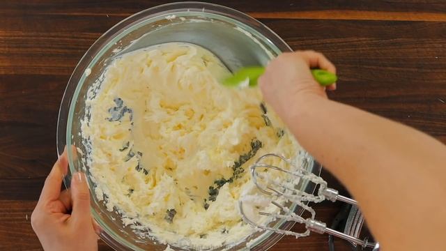 RED VELVET CAKE RECIPE with Cream Cheese Frosting смотреть онлайн