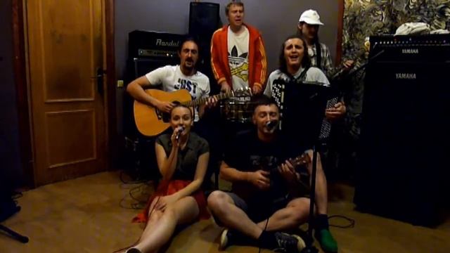 Ансамбль Хоть кого - НЕ ПЬЮ (life) смотреть онлайн