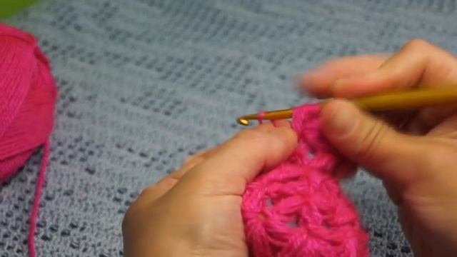 Вязаная шапка узором Звездочка (Вязание крючком.) Crochet hat Star stitch pattern (Шапка #46) смотреть онлайн