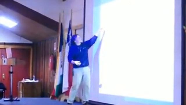 50segs de Álvaro explicando locks de postgres смотреть онлайн