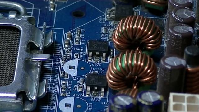 Частые неисправности компьютерной материнской платы. смотреть онлайн