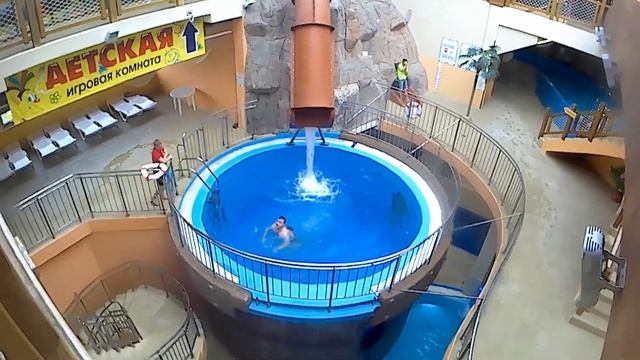 Аквапарк Ривьера смотреть онлайн