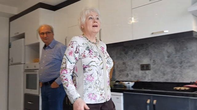 ?? Как приятно когда люди счастливый - СКРЫТАЯ КАМЕРА - НЕДВИЖИМОСТЬ В ТУРЦИИ смотреть онлайн