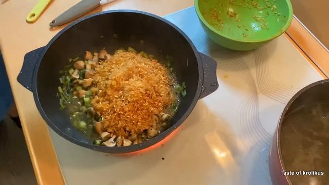 Thick Flank of marbled beef with curry rice. смотреть онлайн