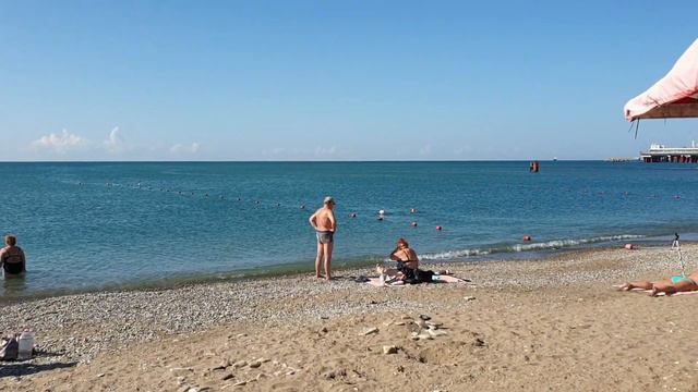 ТУАПСЕ... ГОРОДСКОЙ ПЛЯЖ В СЕНТЯБРЕ... СТОИТ ЛИ ЕХАТЬ ОТДЫХАТЬ??? смотреть онлайн