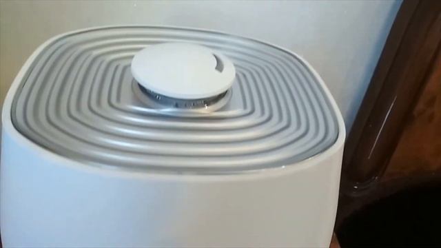 Ультразвуковой увлажнитель воздуха Polaris PUH 4040 Wi-Fi IQ Home смотреть онлайн