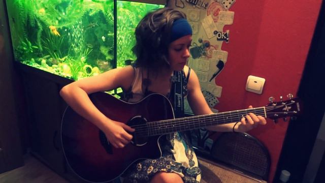 Natalya Pavlova - Катюша (guitar) смотреть онлайн