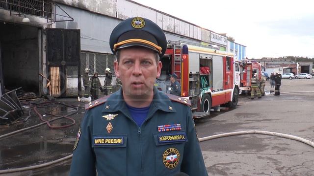 На базе «Меркурий-Обнинск» загорелся склад смотреть онлайн