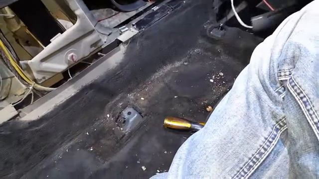 Mercedes Benz W202 C36 Amg Floor Mat/carpet Removal