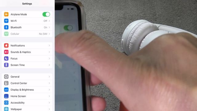 Pairing JBL TUNE510BT to an iPhone (How to instructions) смотреть онлайн