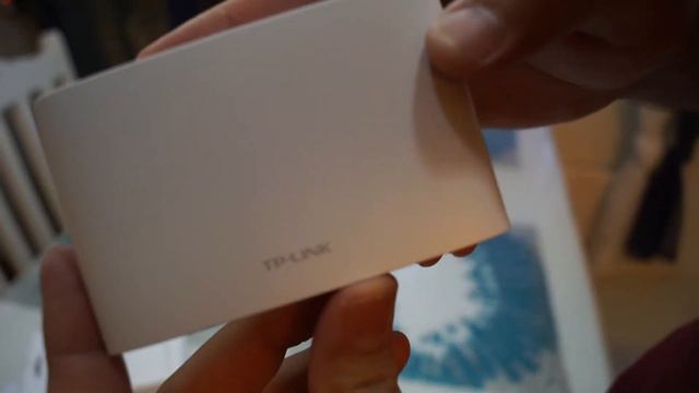 P-LINK M7300 Portable WiFi 4G Router Unboxing