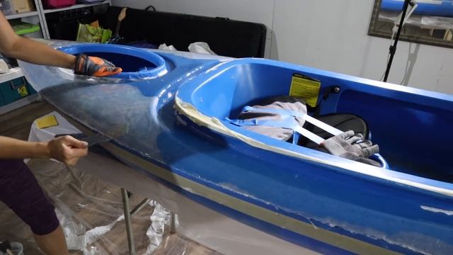 Building a Kayak Entirely out of Clear Fiberglass and LEDs смотреть онлайн