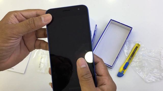 samsung j2 core Unboxing and Hand on (Price 6000)? Hindi смотреть онлайн