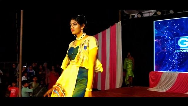 Fashion Show @ Muzhappilangad Beach Dussehra✨ I GITD | #fashion #trending #dussehra #trendingvideo смотреть онлайн