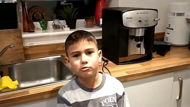 unpacking De'Longhi caffe corso bean to cup espresso machine смотреть онлайн